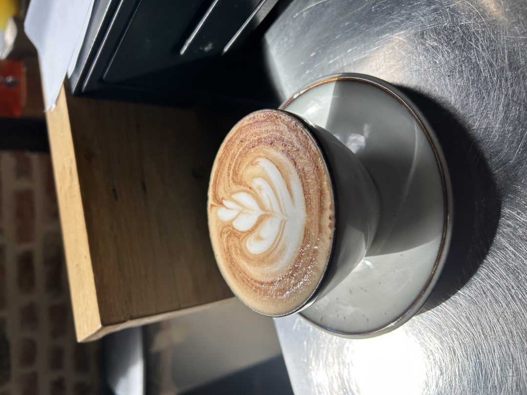 Cappuccino — Café Huguette